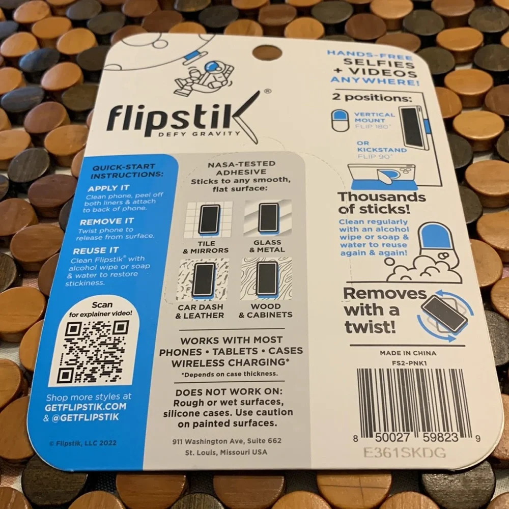 Flipstik Defy Gravity Cell Phone Stick & Stand in Pink